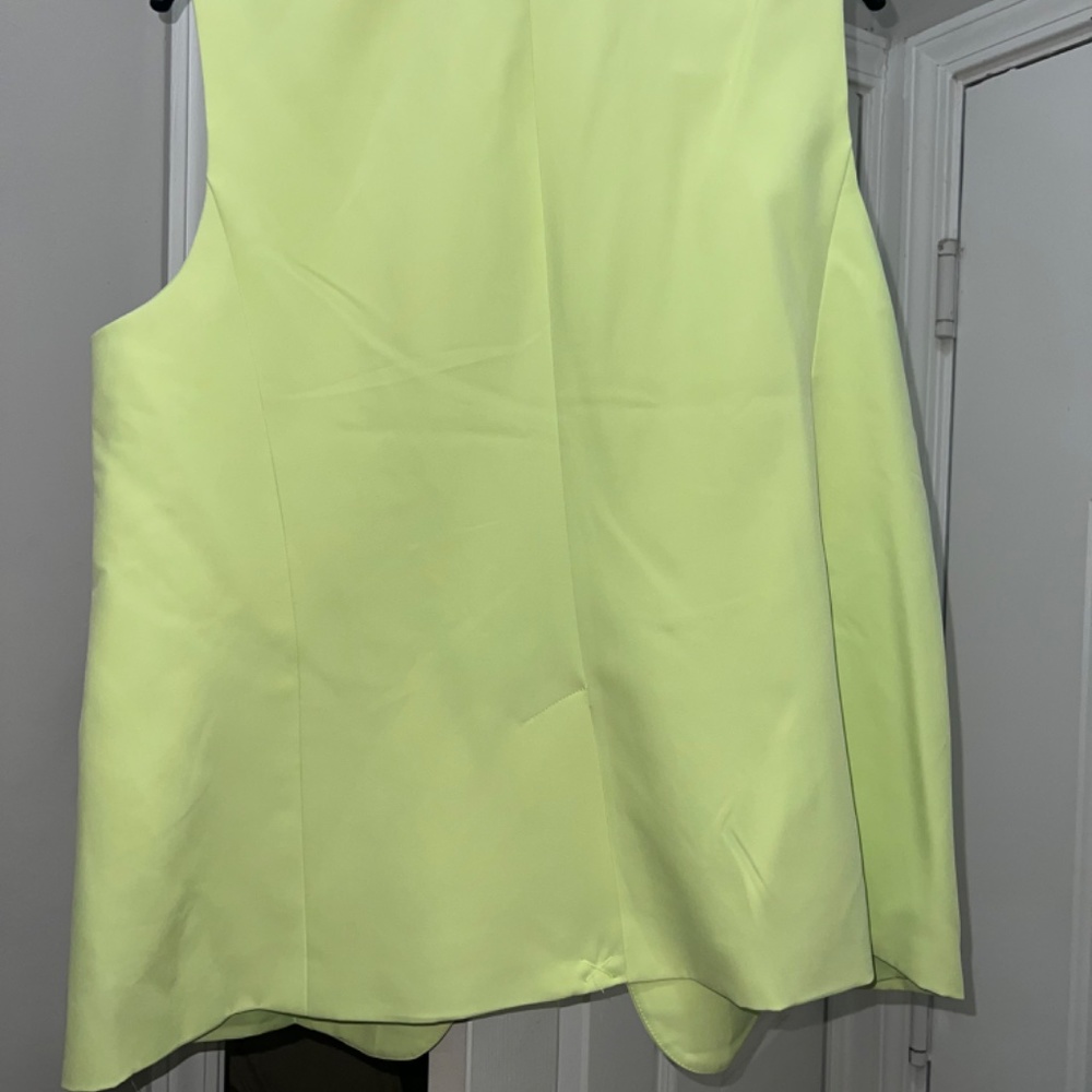 Vest - Picture 2 of 2